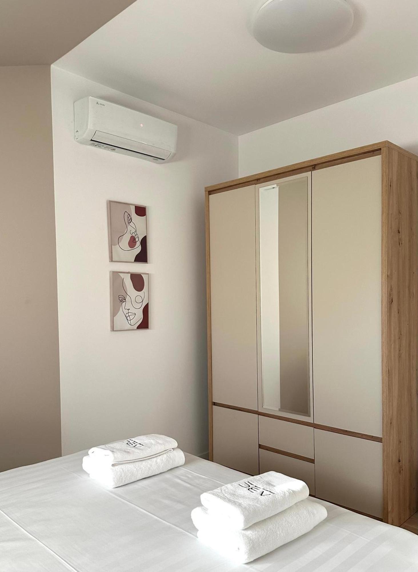 Abc Apartment Blloku Center Tirana Exterior foto