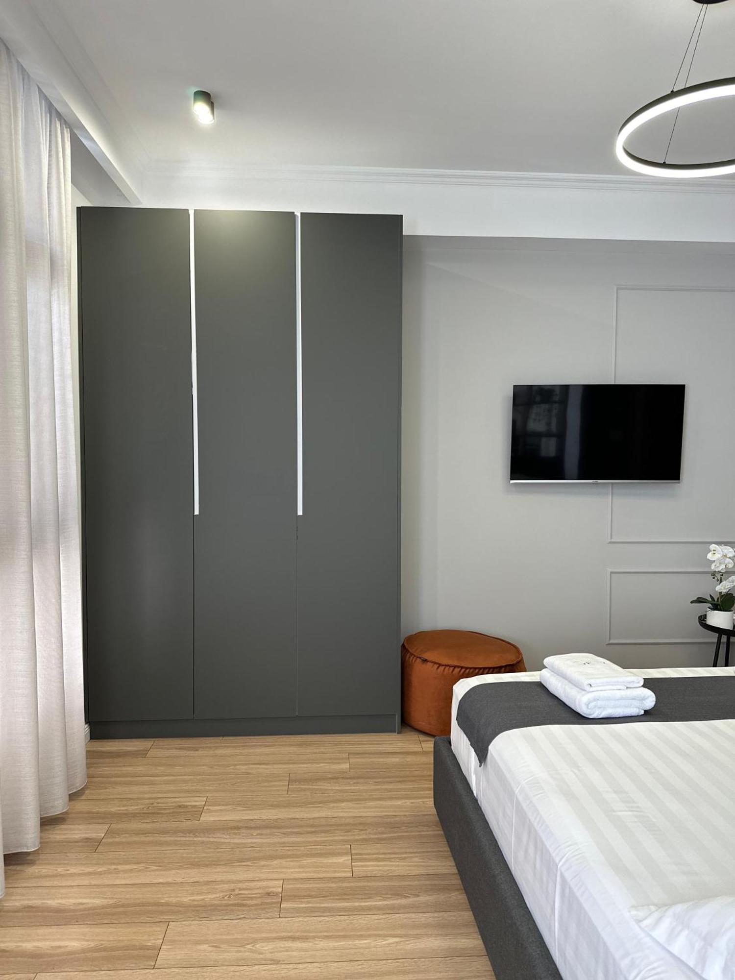 Abc Apartment Blloku Center Tirana Exterior foto